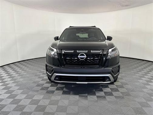 2025 Nissan Pathfinder Rock Creek 4WD
