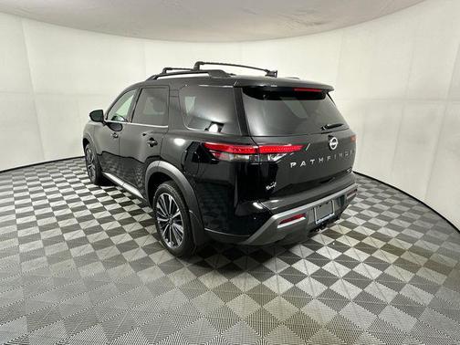 Super Black 2026 Nissan Pathfinder Platinum