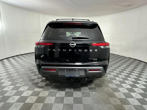 Super Black 2026 Nissan Pathfinder Platinum