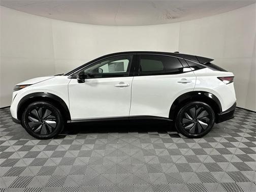 2025 Nissan ARIYA EVOLVE+