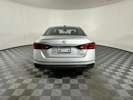 Brilliant Silver Metallic 2026 Nissan Altima 2.5 SV