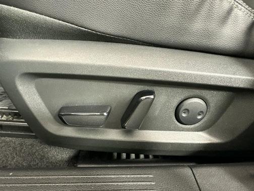 Boulder Gray Pearl 2022 Nissan Rogue SL