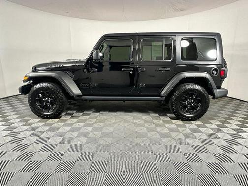 Black Clearcoat 2022 Jeep Wrangler Willys