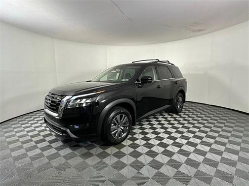 2025 Nissan Pathfinder SV 4WD
