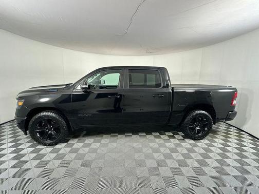 Diamond Black Crystal Pearlcoat 2021 RAM 1500 Big Horn/Lone Star