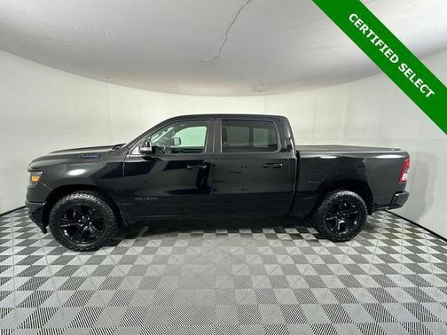 Diamond Black Crystal Pearlcoat 2021 RAM 1500 Big Horn/Lone Star