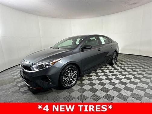 2022 Kia Forte GT-Line