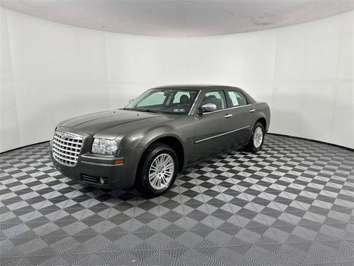 2010 Chrysler 300 Touring/Signature/Executive Series