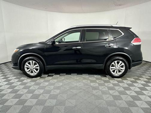 Magnetic Black 2016 Nissan Rogue SV