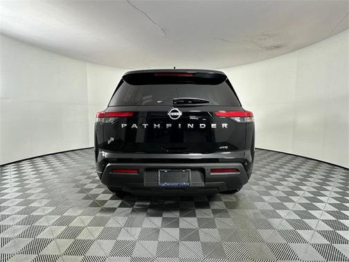 2025 Nissan Pathfinder SV 4WD