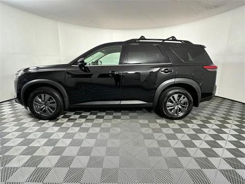 2025 Nissan Pathfinder SV 4WD