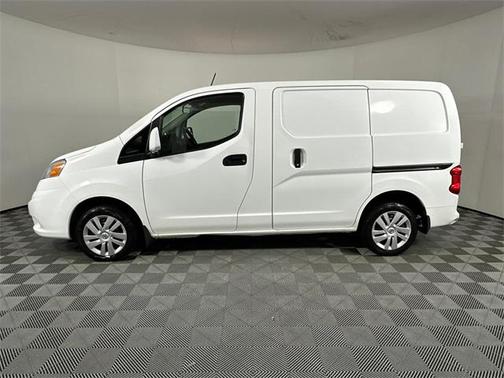 2017 Nissan NV200 SV