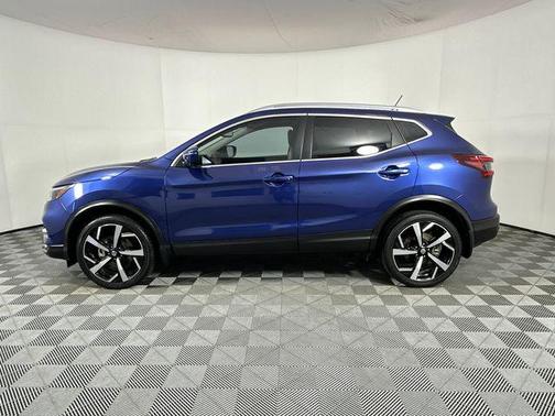 Caspian Blue Metallic 2022 Nissan Rogue Sport SL