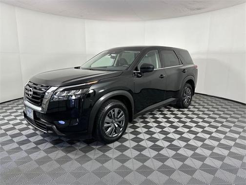 2024 Nissan Pathfinder S 4WD