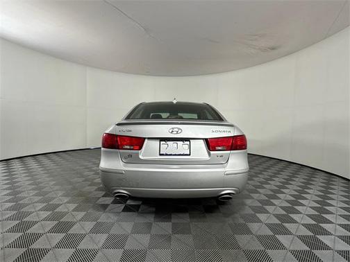 2009 Hyundai SONATA SE
