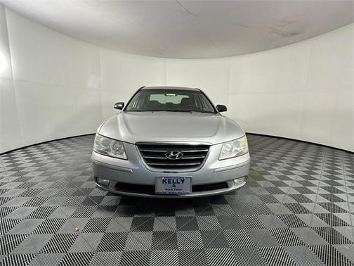 2009 Hyundai SONATA SE