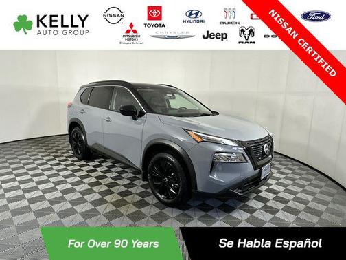 Boulder Gray Pearl/Super Black 2023 Nissan Rogue SV