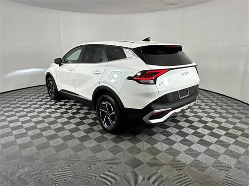 2023 Kia Sportage Hybrid LX