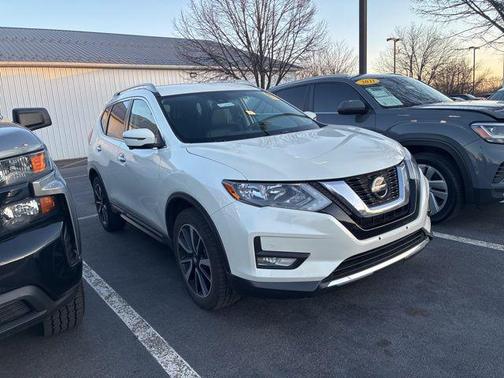 2020 Nissan Rogue SL