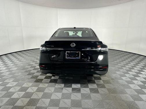 Super Black 2026 Nissan Sentra SR