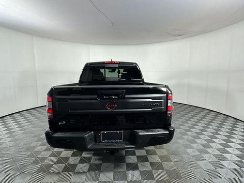Super Black 2026 Nissan Frontier PRO-4X