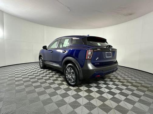 Deep Blue Pearl 2025 Nissan Kicks S