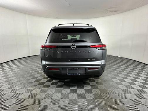 Gun Metallic 2026 Nissan Pathfinder SL