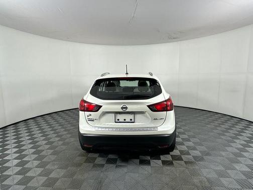 2018 Nissan Rogue Sport SL