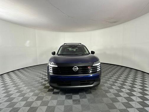 Deep Blue Pearl 2026 Nissan Kicks SR