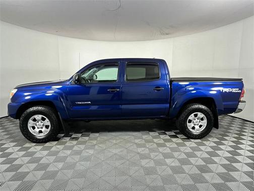 2015 Toyota Tacoma Base