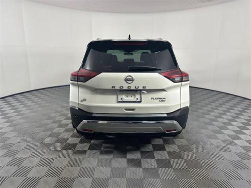 2022 Nissan Rogue Platinum