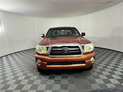 2005 Toyota Tacoma Base