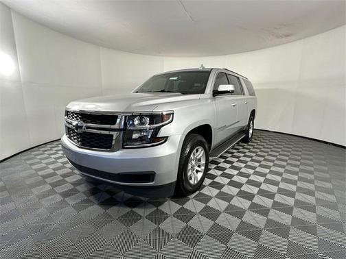 2017 Chevrolet Suburban LT