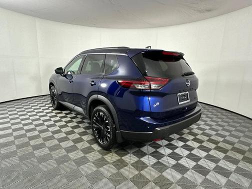 Rcj 2027 Nissan Rogue Dark Armor