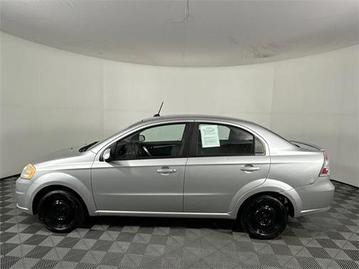 2011 Chevrolet Aveo LT