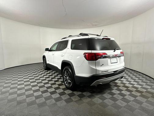 Summit White 2017 GMC Acadia SLT-1