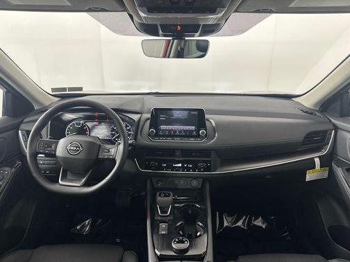 Scarlet Ember Tintcoat 2026 Nissan Rogue Dark Armor