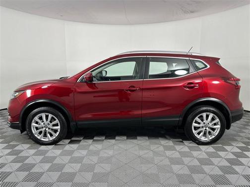 2021 Nissan Rogue Sport SV