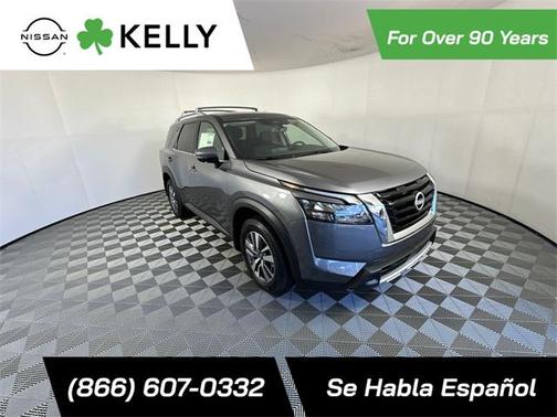 2025 Nissan Pathfinder SL 4WD