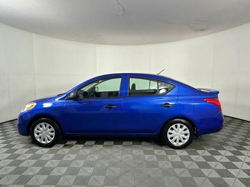 Metallic Blue 2014 Nissan Versa 1.6 S+
