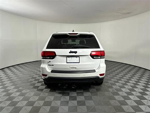 2018 Jeep Grand Cherokee Upland