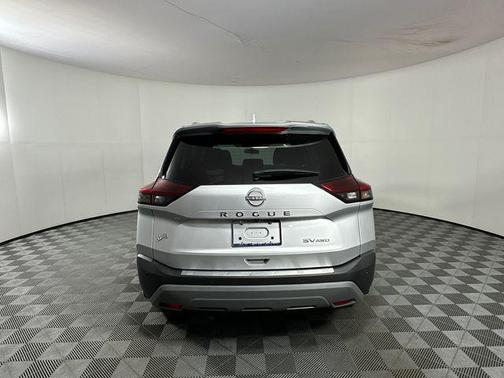 Brilliant Silver Metallic 2023 Nissan Rogue SV