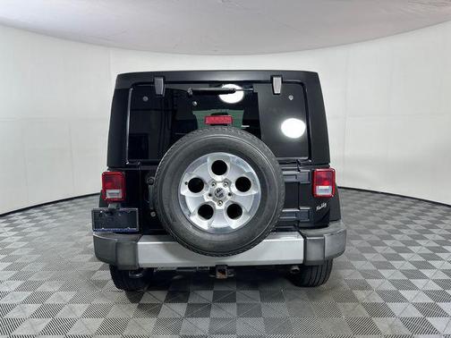 Black Clearcoat 2012 Jeep Wrangler Unlimited Sahara