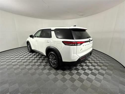 2025 Nissan Pathfinder S 4WD
