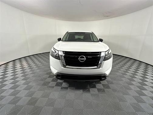 2025 Nissan Pathfinder S 4WD