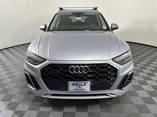 2022 Audi Q5 45 S line Prestige