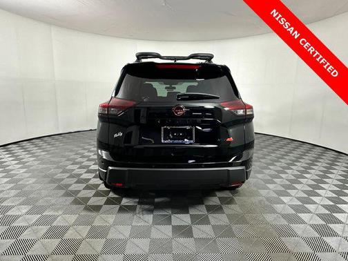 Super Black 2025 Nissan Rogue Rock Creek