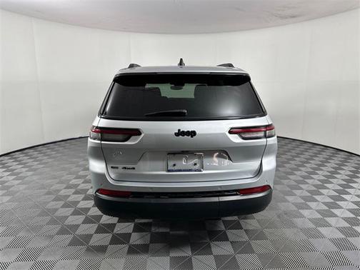 2021 Jeep Grand Cherokee L Altitude