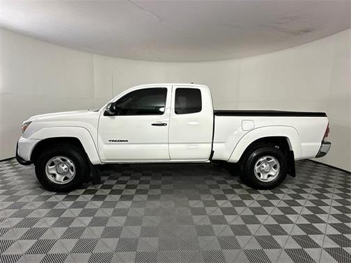 2015 Toyota Tacoma Base