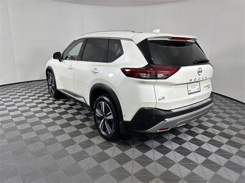 2022 Nissan Rogue Platinum
